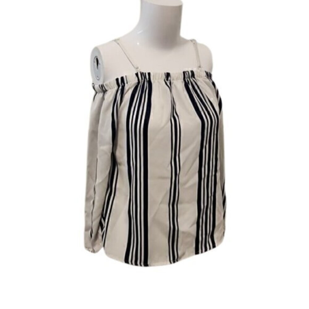 Off the shoulder long sleeve